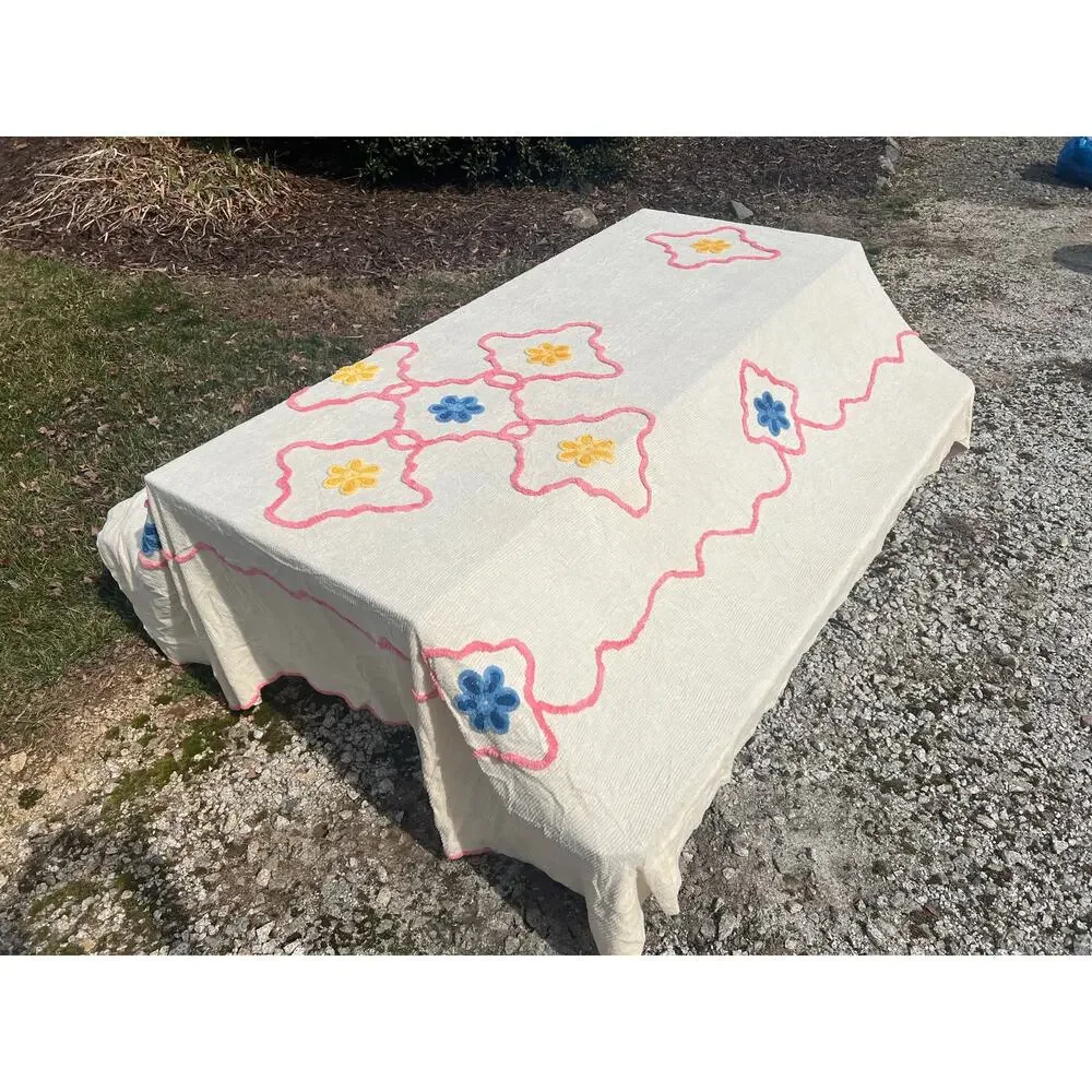 Vintage Chenille Bedspread Full Tufted Bedding Floral Cottagecore MCM - Picture 2 of 12